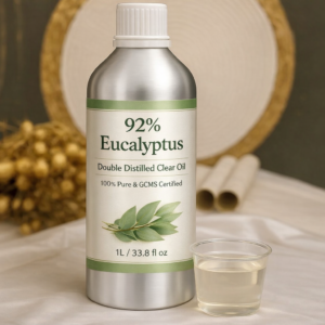 Pure Eucalyptus Essential oil (92%)